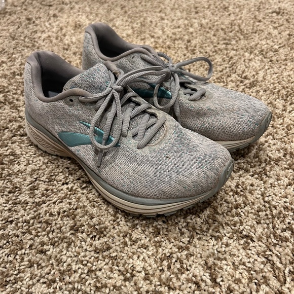 Brooks Shoes - Brooks Women’s Running Shoes Size 7